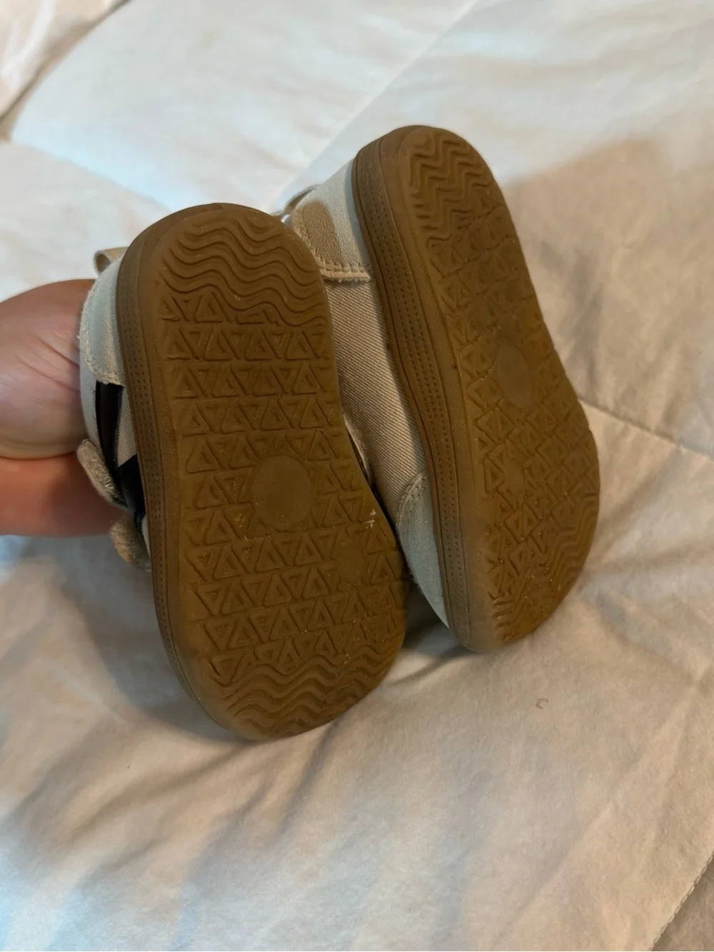 Kids Velcro Casual Sneakers - Cream